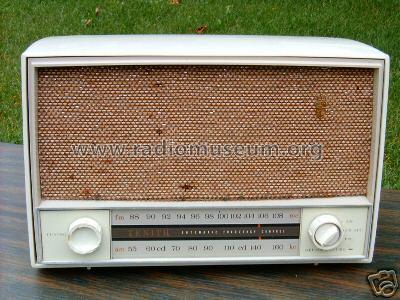 L724W Ch= 7L02; Zenith Radio Corp.; (ID = 218285) Radio