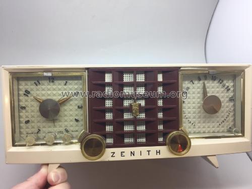 R521W Ch= 5R03; Zenith Radio Corp.; (ID = 2220712) Radio