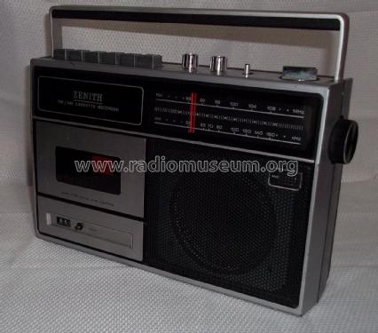 R90 FM/AM Cassette Recorder ; Zenith Radio Corp.; (ID = 2710988) Radio