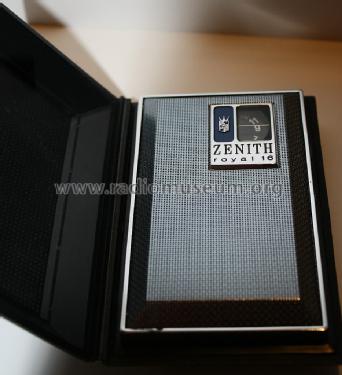 Royal 16 Billfold R-16Y ; Zenith Radio Corp.; (ID = 1391308) Radio