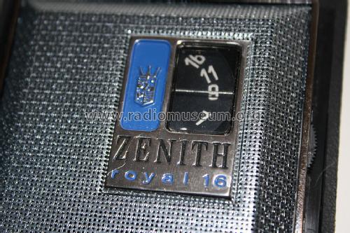 Royal 16 Billfold R-16Y ; Zenith Radio Corp.; (ID = 1391310) Radio