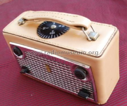 Royal 760 Navigator Ch=8AT42; Zenith Radio Corp.; (ID = 764416) Radio