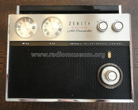 Royal 2000 Trans-Symphony Ch= 11ET40Z2; Zenith Radio Corp.; (ID = 1219329) Radio