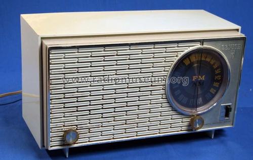 X316W Ch= 7N02; Zenith Radio Corp.; (ID = 1996506) Radio