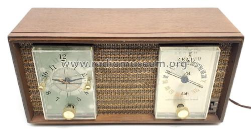 X390 Clock Radio Ch= 7N06; Zenith Radio Corp.; (ID = 2822316) Radio