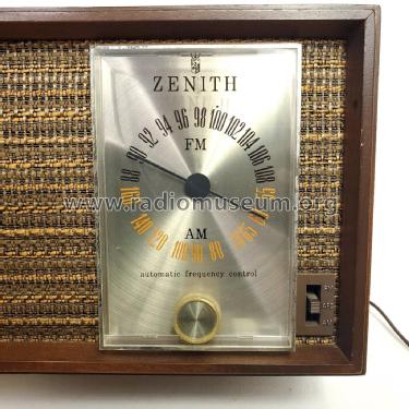 X390 Clock Radio Ch= 7N06; Zenith Radio Corp.; (ID = 2822318) Radio