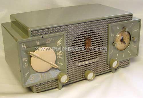 Doublet ID = 82322 ; Zenith Radio Corp.; (ID = 271864) Radio