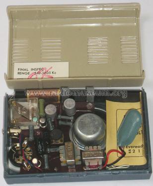 2 Transistor Boy's Radio TR-263; Lamie Taiyo Koki Co. (ID = 1837764) Radio