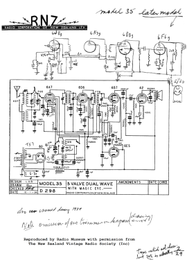 Courtenay 35; Courtenay Brand; (ID = 2792600) Radio