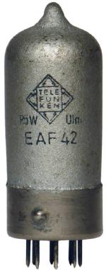 EAF42 mit stark spray-metallisiertem Kolben, Gewicht 35 g, normale EAF42: 14 g