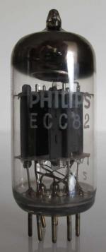 ECC82   Gf2 B7A1
Philips
Made in Holland