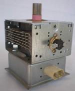 j_toshiba_magnetron_2m172a_front.jpg