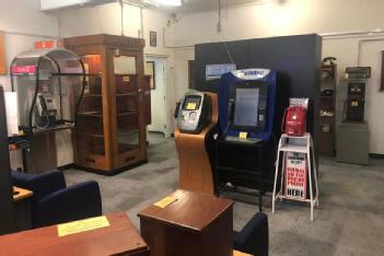 Australia: Queensland Telecommunications Museum - Telstra Museum en 4010 Clayfield