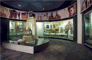 Canada: Canadian Museum of War (CWM) - Musée canadien de la guerre à K1A 0M8 Ottawa