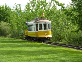 Canada: Waterfront Trolley in Y1A 5G5 Whitehorse