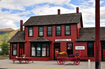 Canada: Carcross White Pass and Yukon Railway station in Y0B 1B0 Carcross