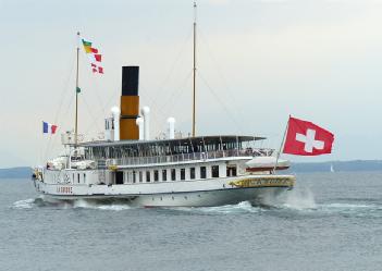 Switzerland: Belle Epoque Schaufelraddampfer La Suisse in 1006 Lausanne