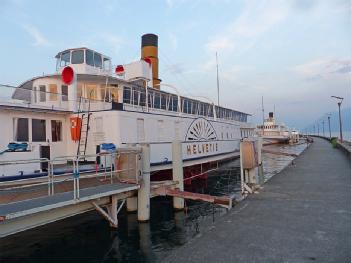 Suiza: Belle Epoque - Schaufelradschiff Helvétie en 1007 Lausanne