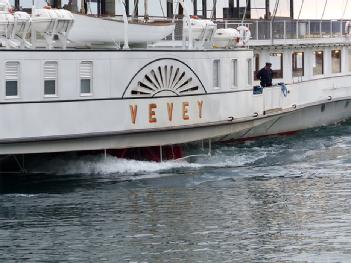 Suisse: Belle Epoque - Schaufelradschiff VEVEY à 1006 Lausanne