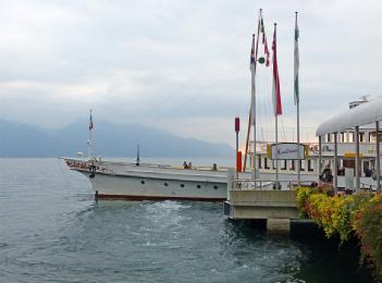 Suisse: Belle Epoque - Schaufelradschiff VEVEY à 1006 Lausanne