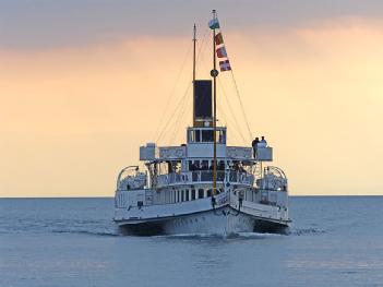 Switzerland: Belle Epoque - Schaufelradschiff VEVEY in 1006 Lausanne