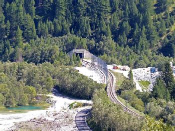 Switzerland: Dampfbahn Furka-Bergstrecke (DFB) in 6491 Realp