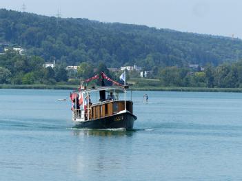 Schweiz / Switzerland: Dampfschiff Greif in 8124 Maur