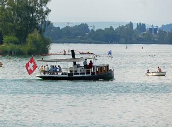 Schweiz / Switzerland: Dampfschiff Greif in 8124 Maur