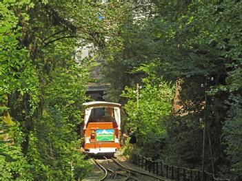 Switzerland: Drahtseilbahn Interlaken-Heimwehfluh in 3800 Interlaken