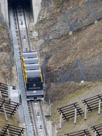 Switzerland: Standseilbahn Schwyz–Stoos in 6430 Schwyz