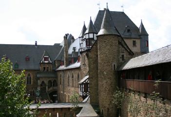 Germany: Bergisches Museum im Schloss Burg in 42659 Solingen