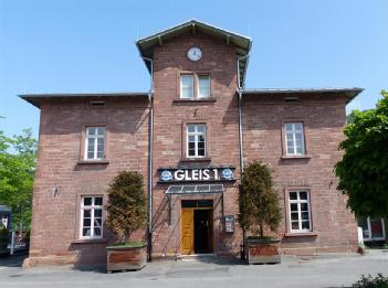 Germany: Eisenbahnmuseum Amorbach - Erlebnisbahnhof Gleis 1 in 63916 Amorbach