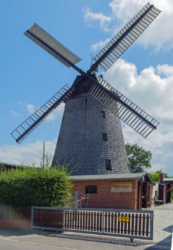 Germany: Holländerwindmühle Straupitz in 15913 Straupitz