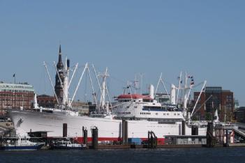 Germany: Museumsfrachtschiff CAP SAN DIEGO in 20459 Hamburg