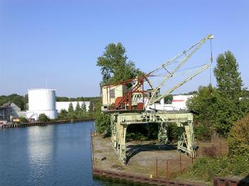 Germany: Portalkräne im Petroleumhafen in 44147 Dortmund