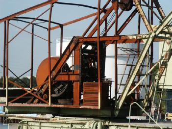 Germany: Portalkräne im Petroleumhafen in 44147 Dortmund