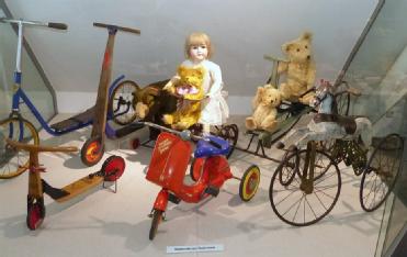 Germania: Spielzeugmuseum (Museum Lydia Bayer) in 90403 Nürnberg
