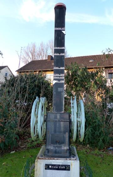 Germany: Teufenzeiger - Bergbau-Denkmal in 44339 Dortmund-Brechten