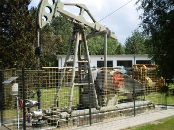 Hungary: Magyar Olaj- és Gázipari Múzeum - Hungarian Oil Industry Museum in 8900 Zalaegerszeg