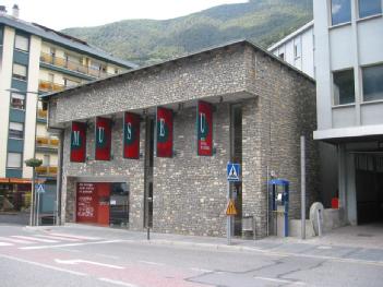 Andorra: Museu National de l'Automòbil in 200 Encamp