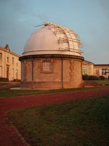 France: Bordeaux observatory - Würzburg Radar in 33270 Floirac