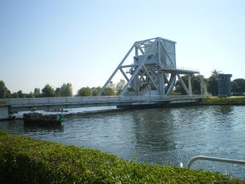 France: Pegasus Bridge - Pegasusbrücke in 14970 Bénouville