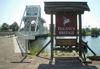 France: Pegasus Bridge - Pegasusbrücke in 14970 Bénouville