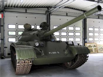 Finland: Pansarmuseet - The Parola Tank Museum - see: Panssarimuseo - Armoured Vehicle Museum in 13721 Parola