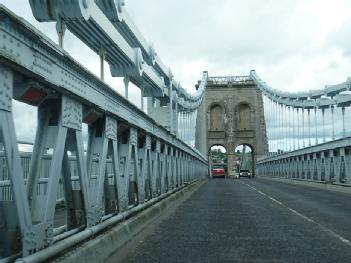 Royaume Uni: Menai Suspension Bridge à LL57 2HZ Bangor