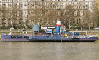 Great Britain (UK): Paddle Steamer 'Tattershall Castle' (Raddampfer) in SW1A 2HR London