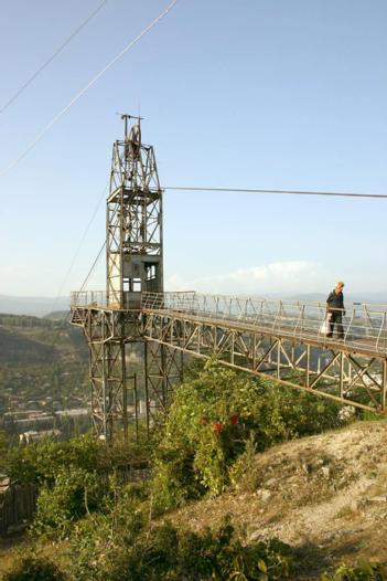 Georgia: Cable Cars - საკაბელო მანქანები in Chiatura - ჭიათურა