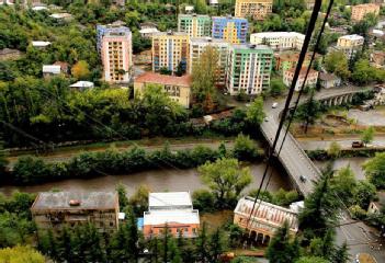 Georgia: Cable Cars - საკაბელო მანქანები in Chiatura - ჭიათურა