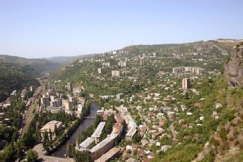 Georgia: Cable Cars - საკაბელო მანქანები in Chiatura - ჭიათურა