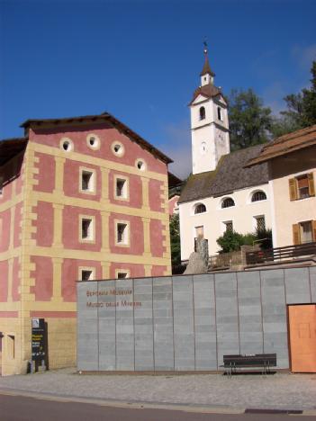 Italy: Bergbaumuseum Kornkasten Steinhaus/Museo delle Miniere Granaio Cadipietra in 39030 Cadipietra/Steinhaus (BZ)